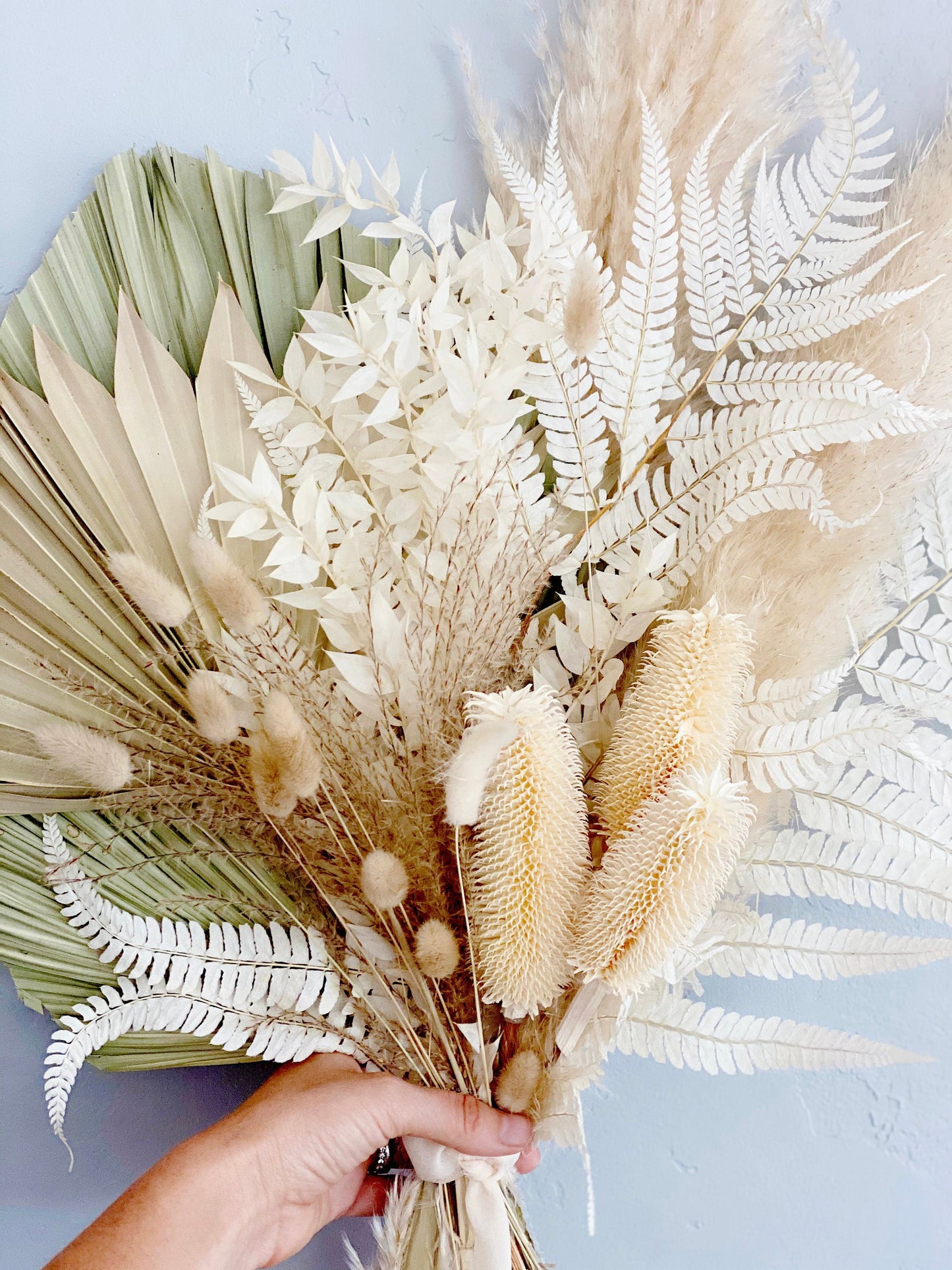 Pampas Grass Dried Bouquet/ Bride and Bridesmaids/ Dried Flower Bouquet/ Wedding Flowers