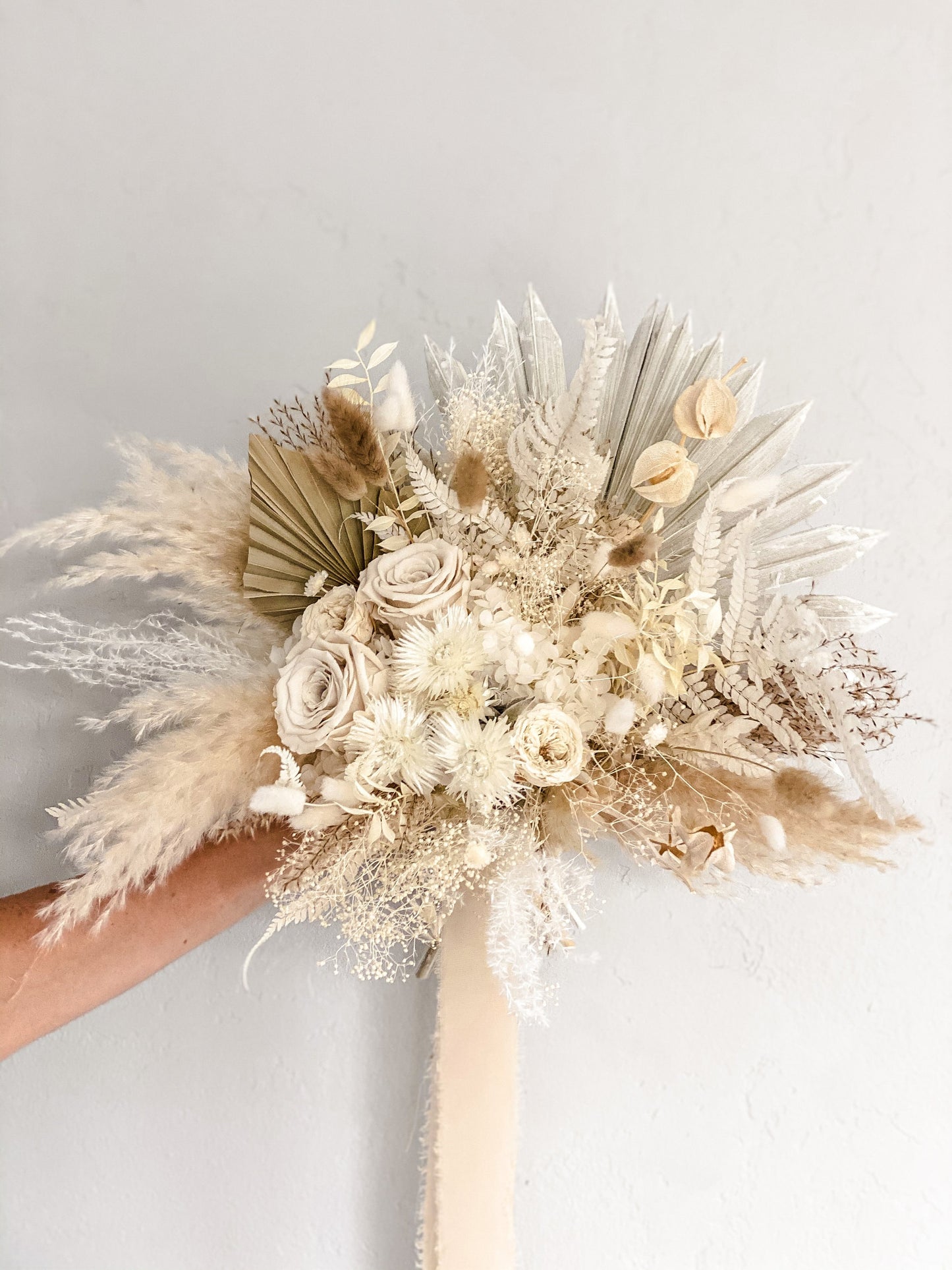 Dried pampas grass bridal bouquet/ Bride and Bridesmaids/ Dried Flower Bouquet/ Wedding Flowers