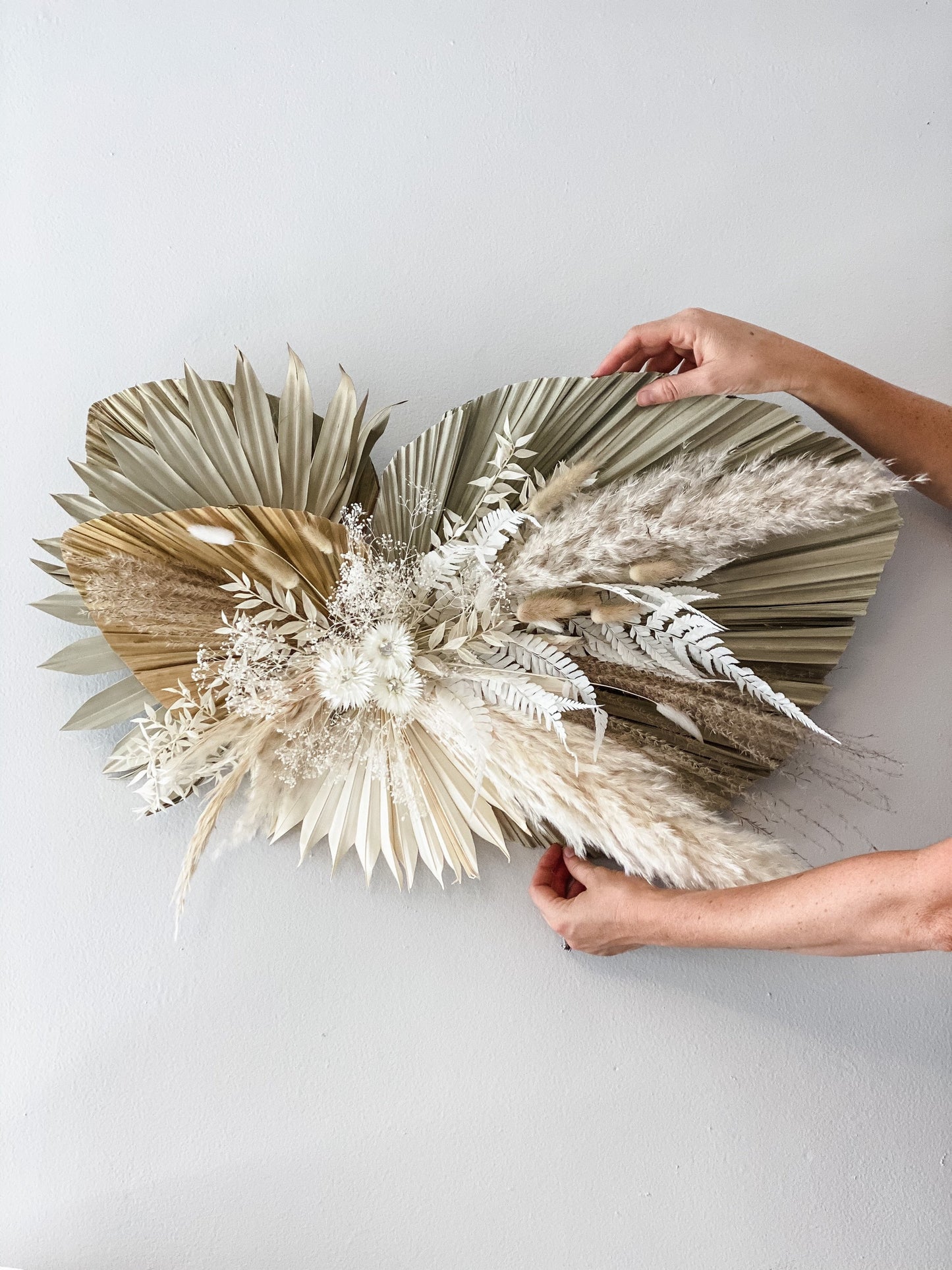 Pampas Grass and Palm Wall Decor, Wedding Arch Decor, Backdrop Decor, Dried Flowers, Arbor