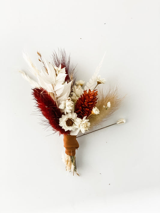 Rust Wildflower Boutonniere/ Wedding Flowers/ Groom and Groomsmen/ Dried Flowers