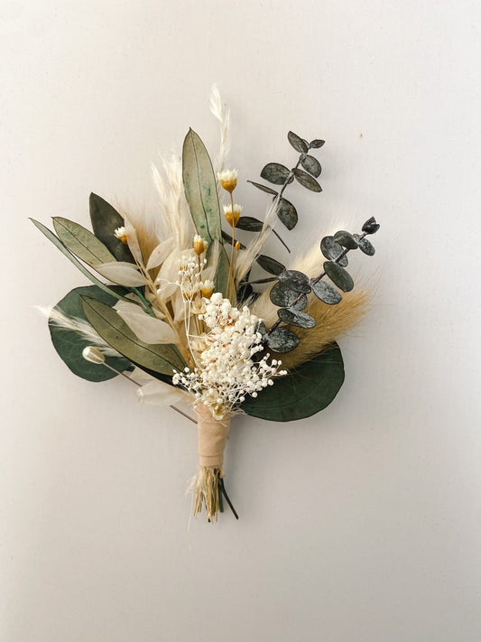 Olive + Eucalyptus Dried Flower Boutonniere/ Wedding Flowers/ Groom and Groomsmen/ Dried Flowers