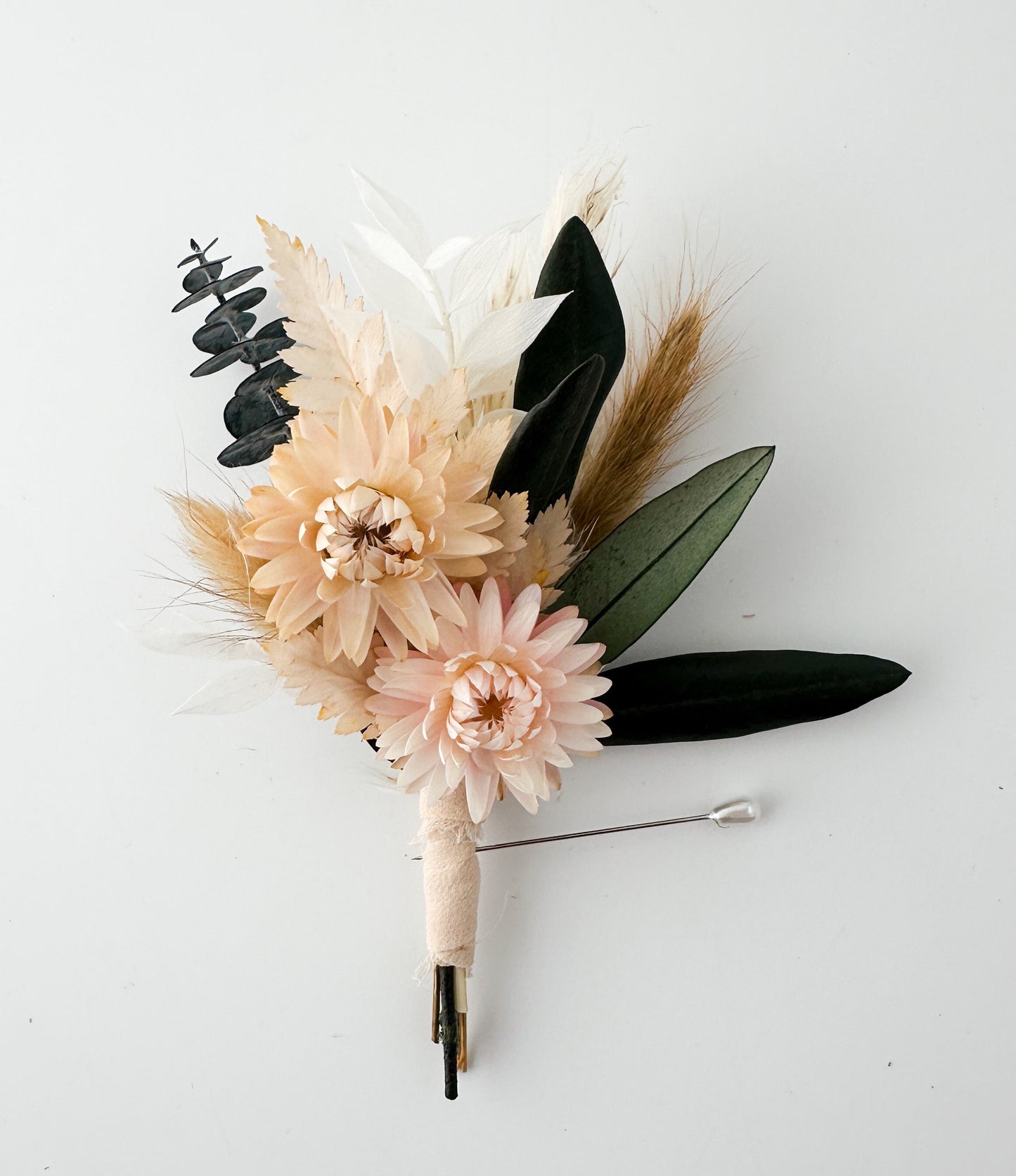 Blush Strawflower + Greenery Boutonniere/ Wedding Flowers/ Groom and Groomsmen/ Dried Flowers