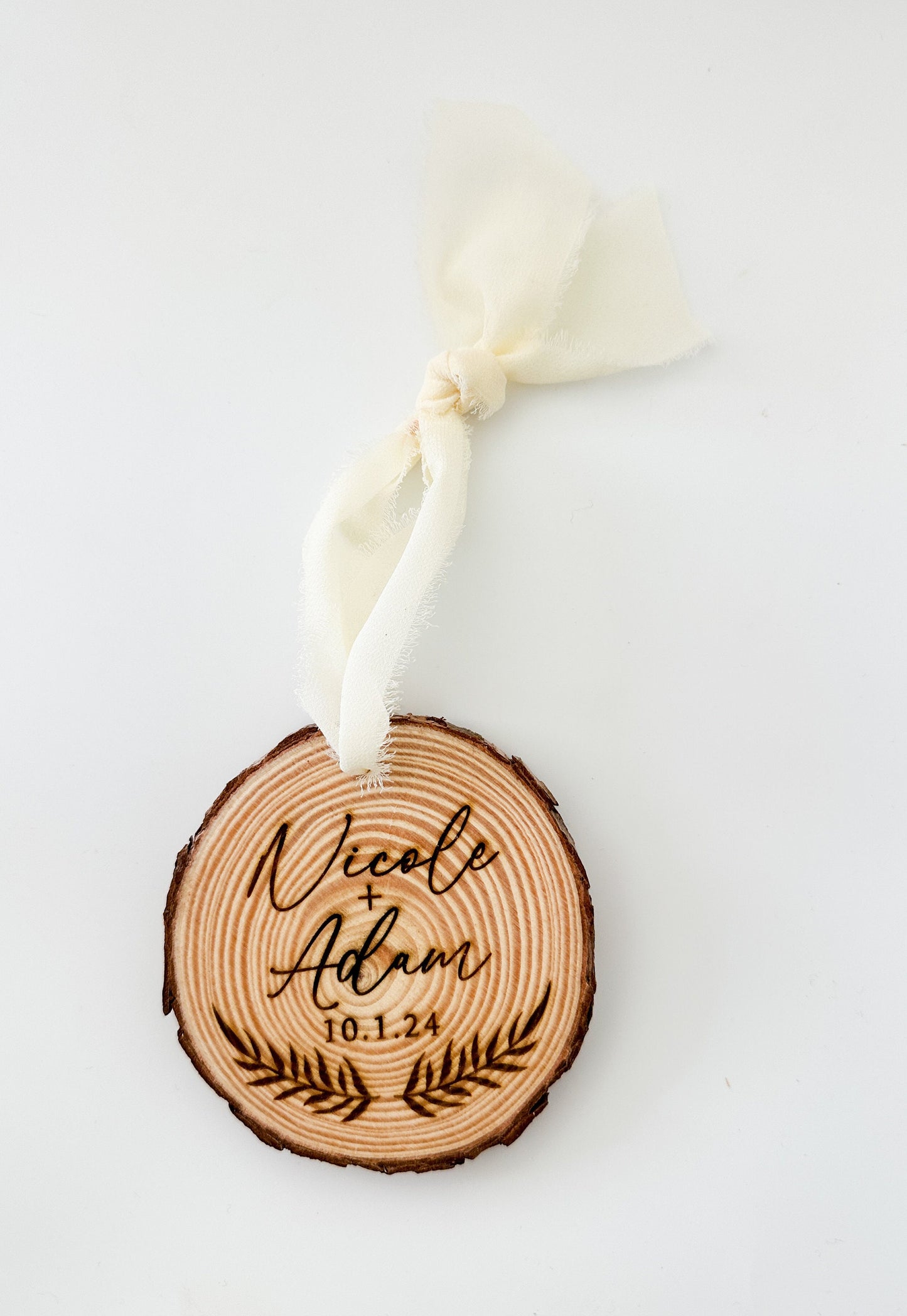 Customized Ornament Gift Box with Candle, Wood slice ornament , and Small Dried Flower Arrangement.
