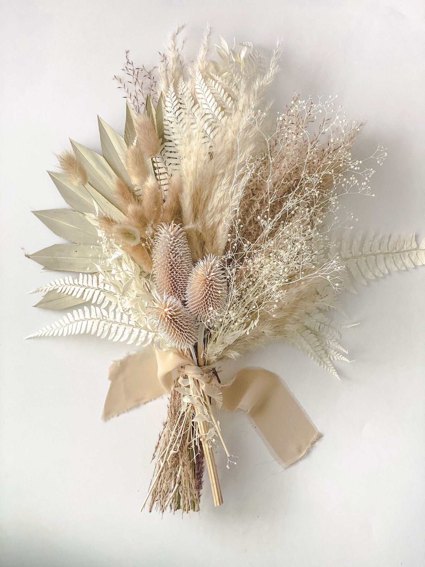 Small Pampas Grass and White Thistle Bouquet/ Bride and Bridesmaids/ Dried Flower Bouquet/ Wedding Flowers