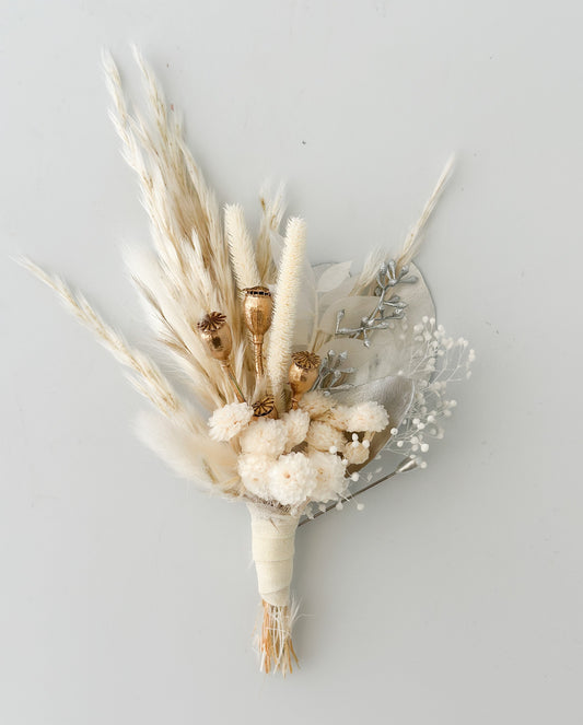 White, Gold + Silver Dried Flower Boutonniere/ Wedding Flowers/ Groom and Groomsmen/ Dried Flowers