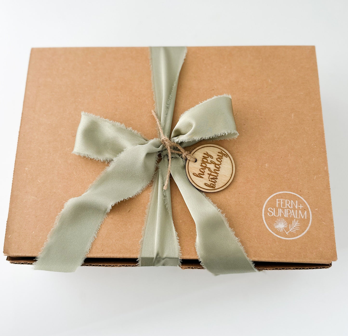 Summer Floral Inspired Seasonal Gift Box with Candle, Bath Salts and Small Dried Flower Arrangement